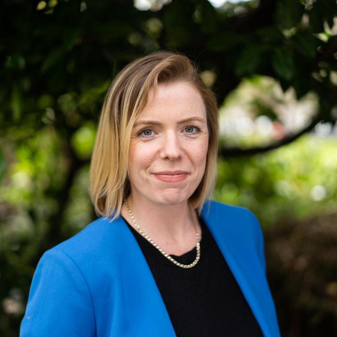 Fiona Collins-Bishof Compendium Medicine